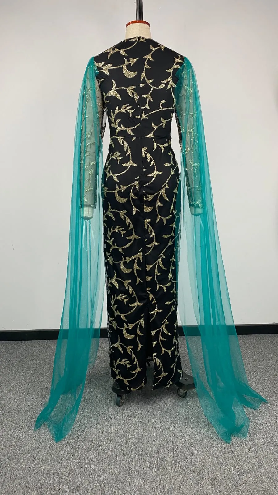 Emerald Prom Ball Gown Long Sleeve Sparkling Luxury Evening Dresses Lace Bridal Modest Wedding Dress With Detachable Skirt B-35140