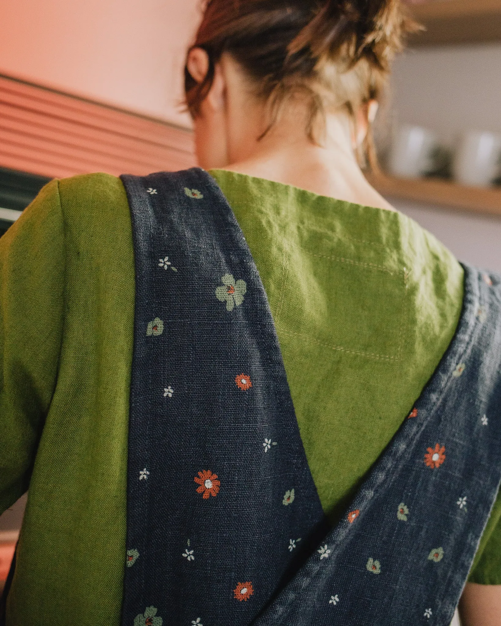 Midi Cross Back Linen Apron