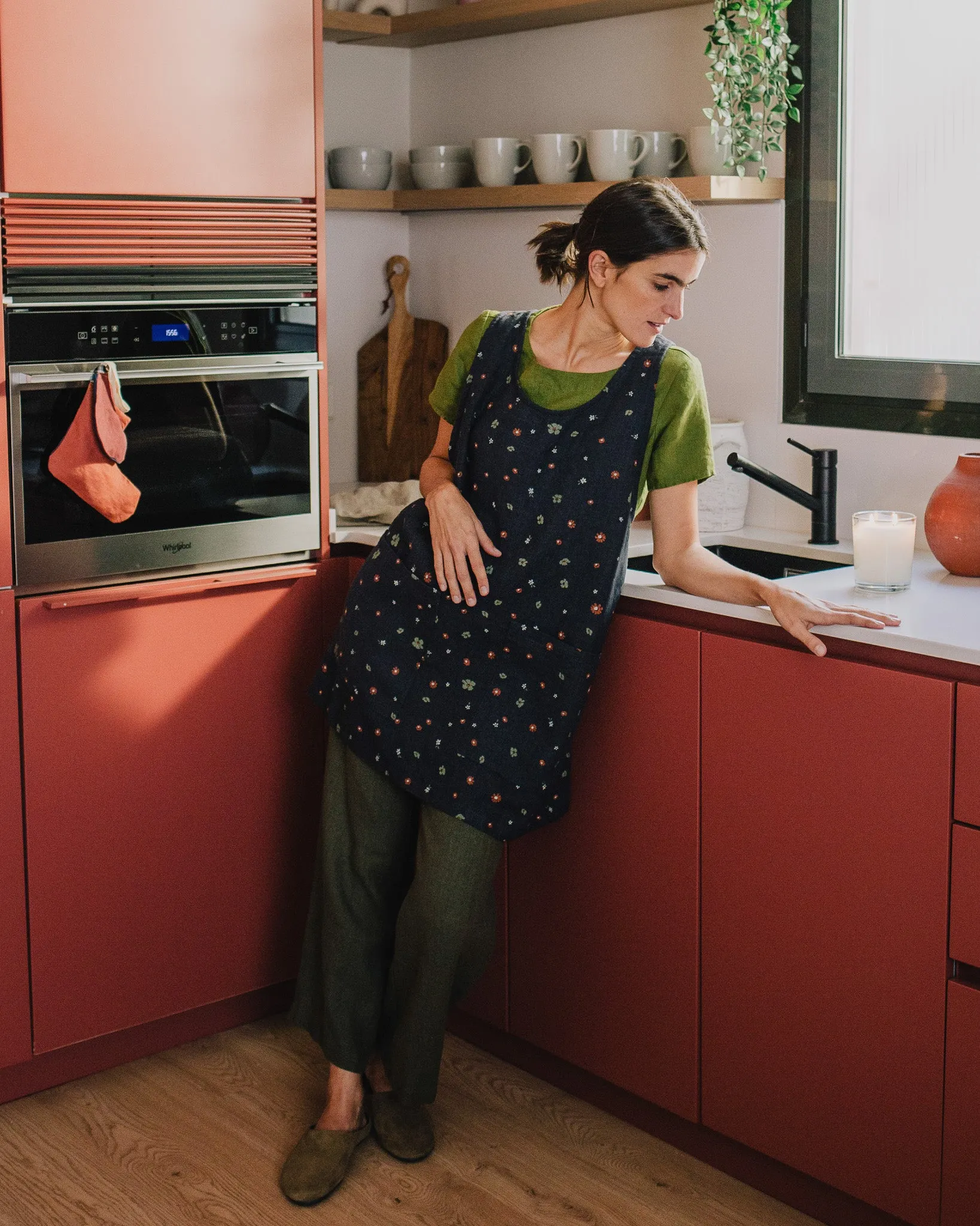 Midi Cross Back Linen Apron