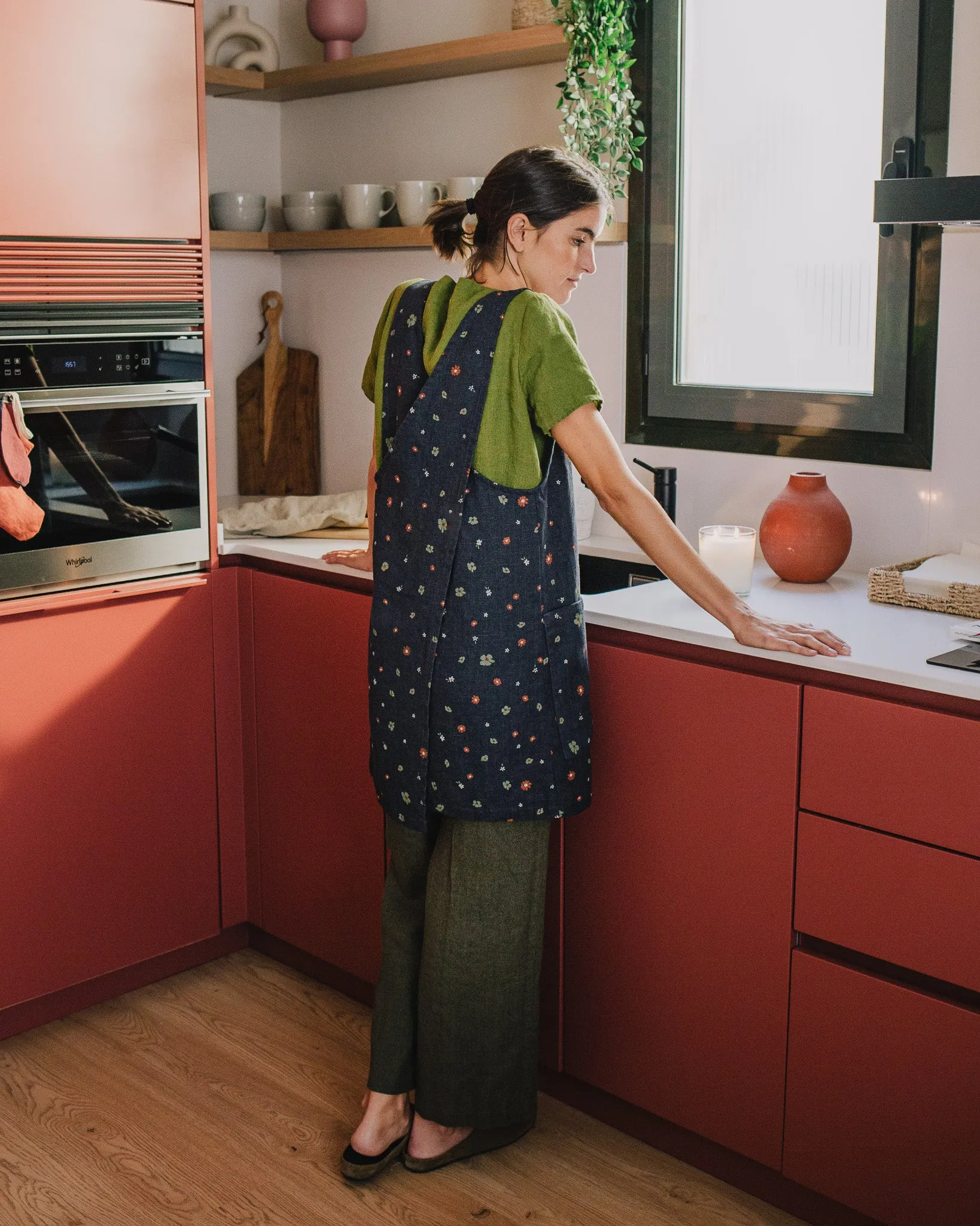 Midi Cross Back Linen Apron