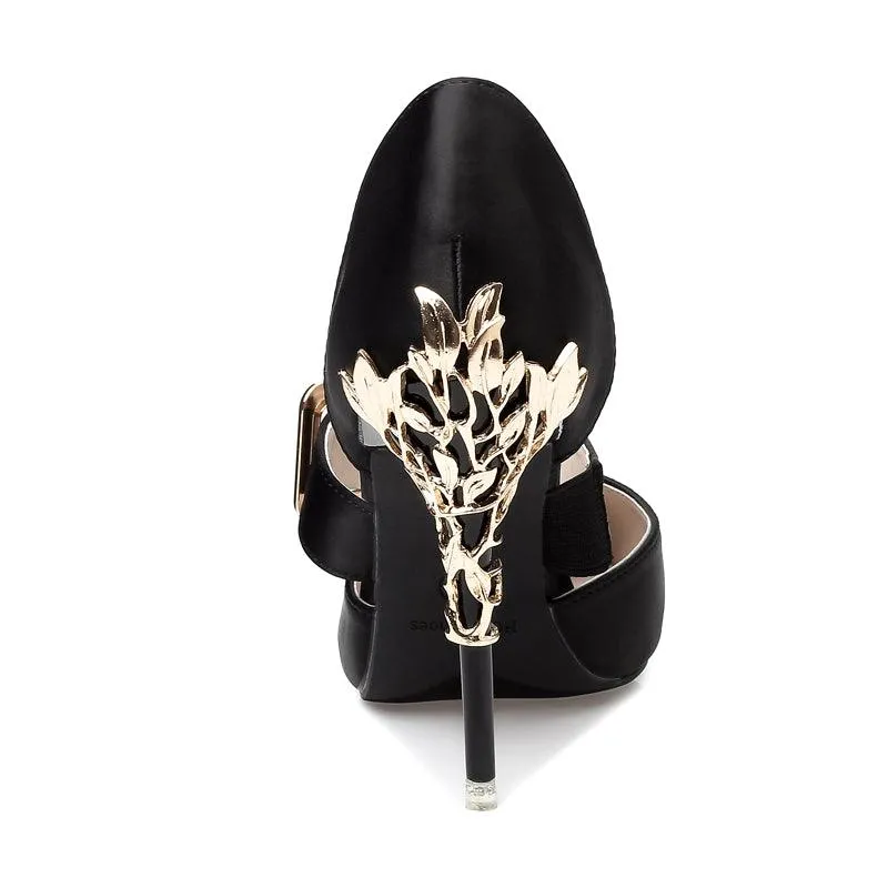 SATIN PUMP WITH GOLD DETAIL