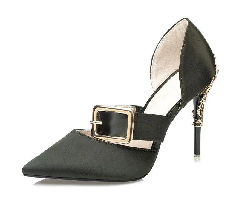 SATIN PUMP WITH GOLD DETAIL