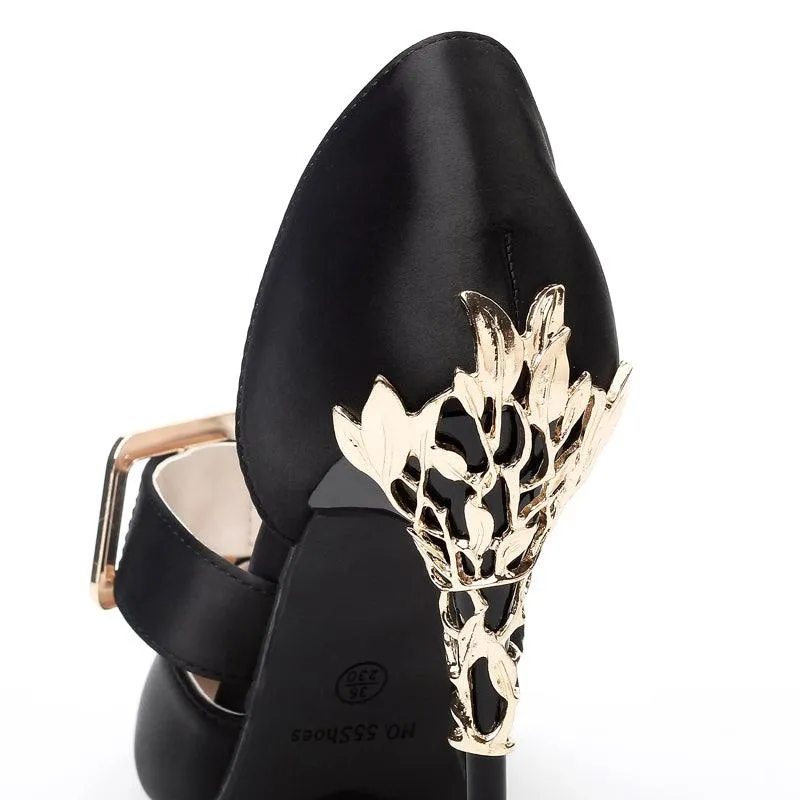 SATIN PUMP WITH GOLD DETAIL