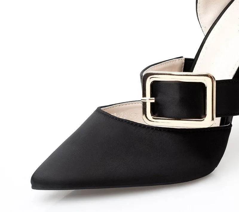 SATIN PUMP WITH GOLD DETAIL