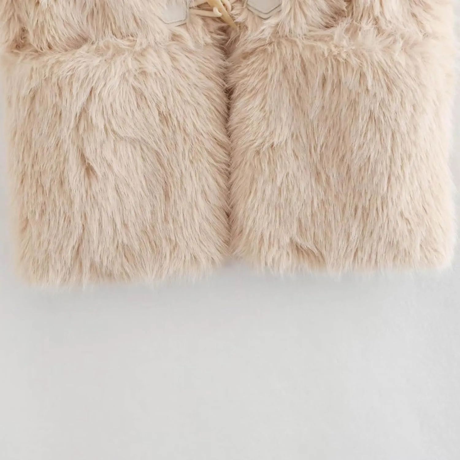 Womens Fashion Sherpa Vest Sleeveless Stand Collar Zip Up Cropped Moto Biker Coat Short Fleece Padded Gilet Outerwear